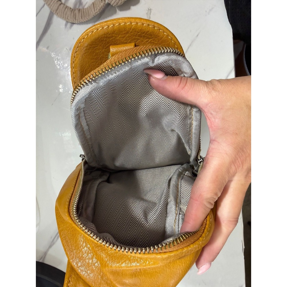 Girlie Girl Originals Lilly Crossbody Sling Bag Vegan Leather Mustard Yellow NWT - Picture 6 of 6